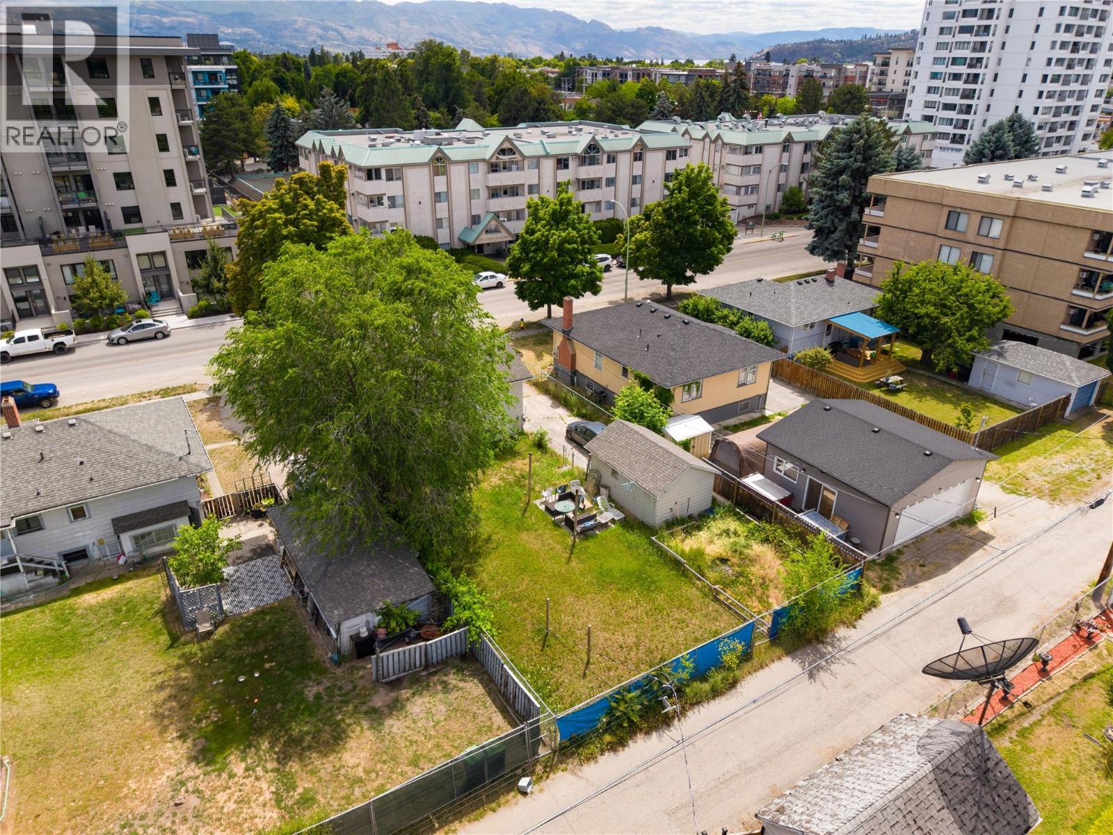 810 Leon Avenue, Kelowna, British Columbia  V1Y 6J8 - Photo 12 - 10391292