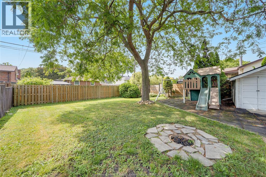 381 Carling, Windsor, Ontario  N8S 3X7 - Photo 49 - 26019252