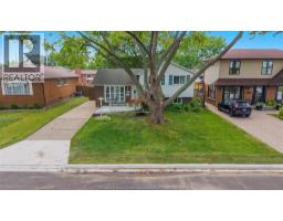 381 CARLING, Windsor, Ontario