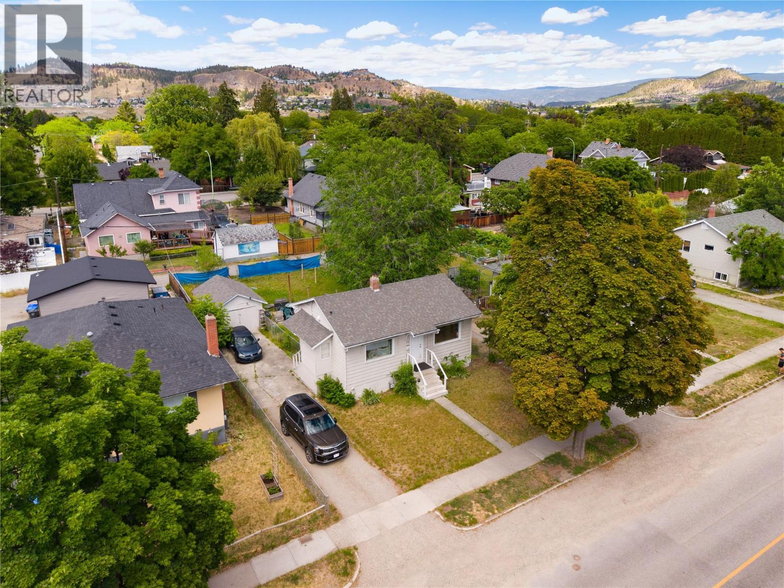 810 Leon Avenue, Kelowna, British Columbia  V1Y 6J8 - Photo 8 - 10391292