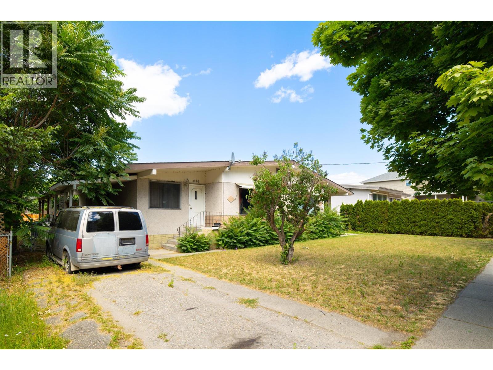 830-832 Leon Avenue, Kelowna, British Columbia  V1Y 6J8 - Photo 4 - 10391314