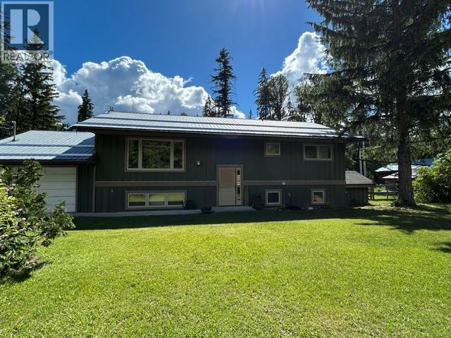 1242 Horse Creek Road S, Golden, British Columbia