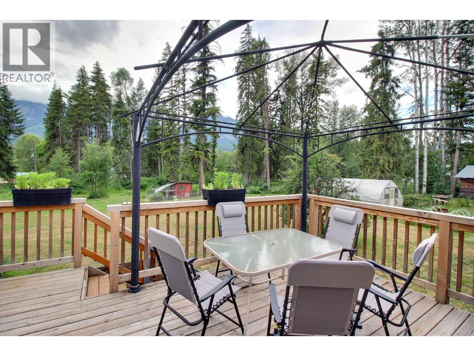 1242 Horse Creek Road S, Golden, British Columbia  V0A 1H7 - Photo 7 - 10395102