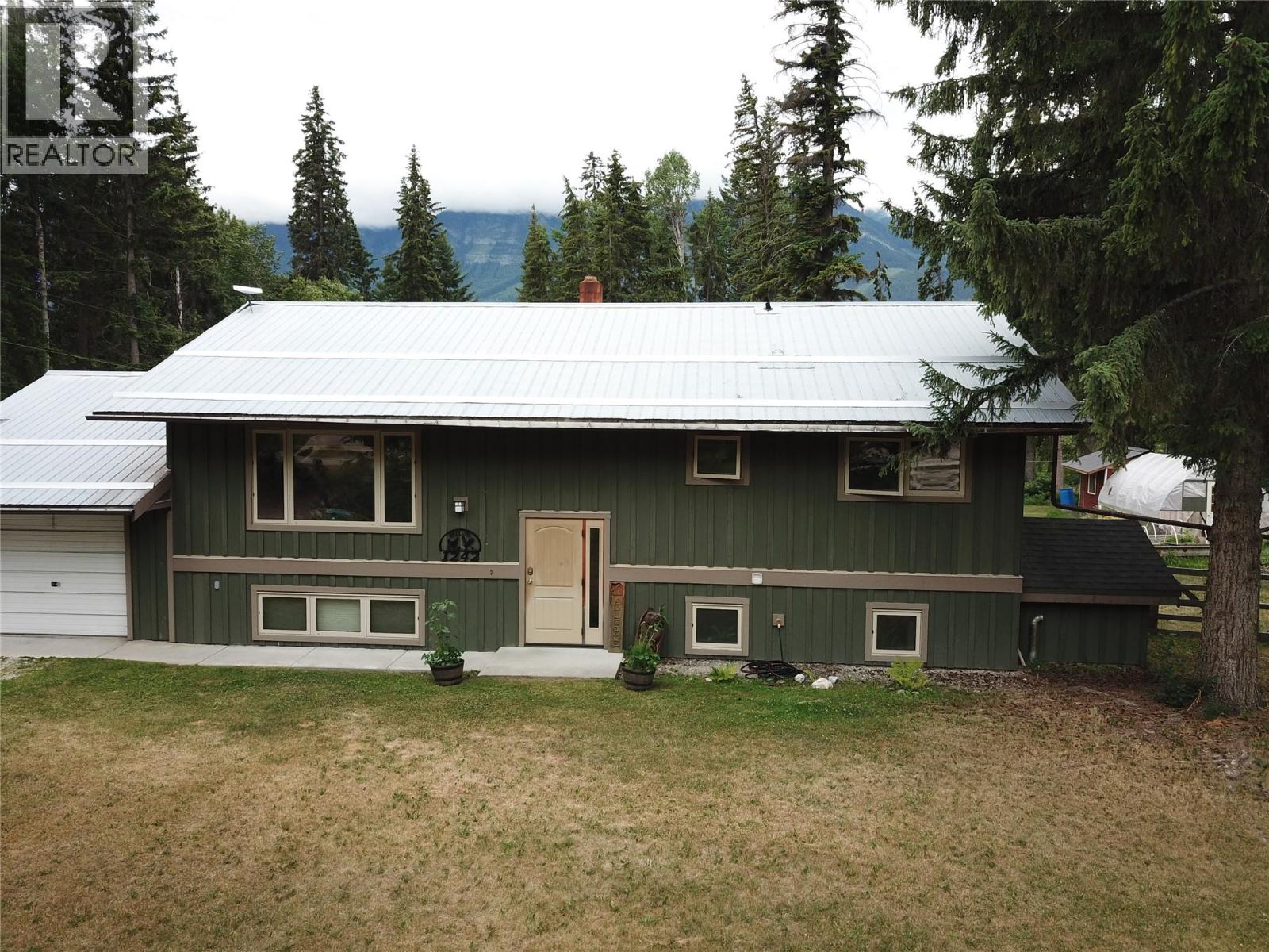 1242 Horse Creek Road S, Golden, British Columbia  V0A 1H7 - Photo 20 - 10395102
