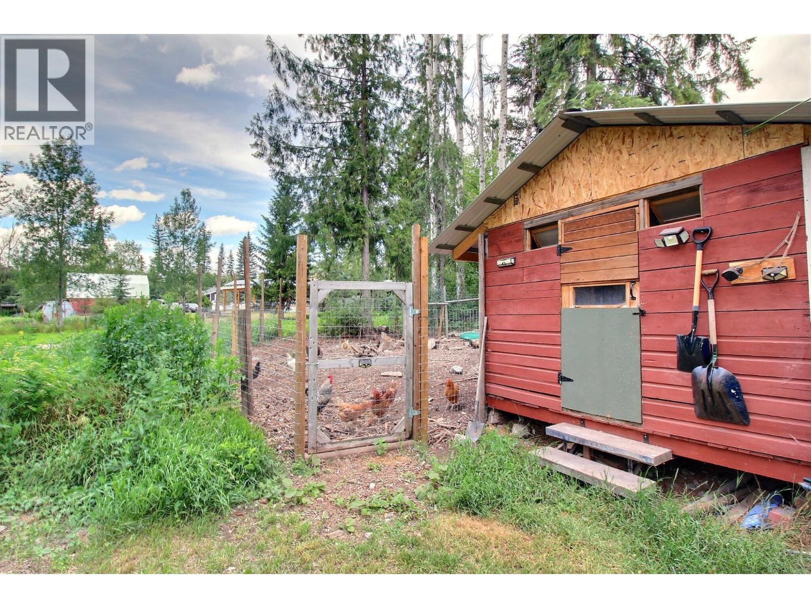 1242 Horse Creek Road S, Golden, British Columbia  V0A 1H7 - Photo 16 - 10395102