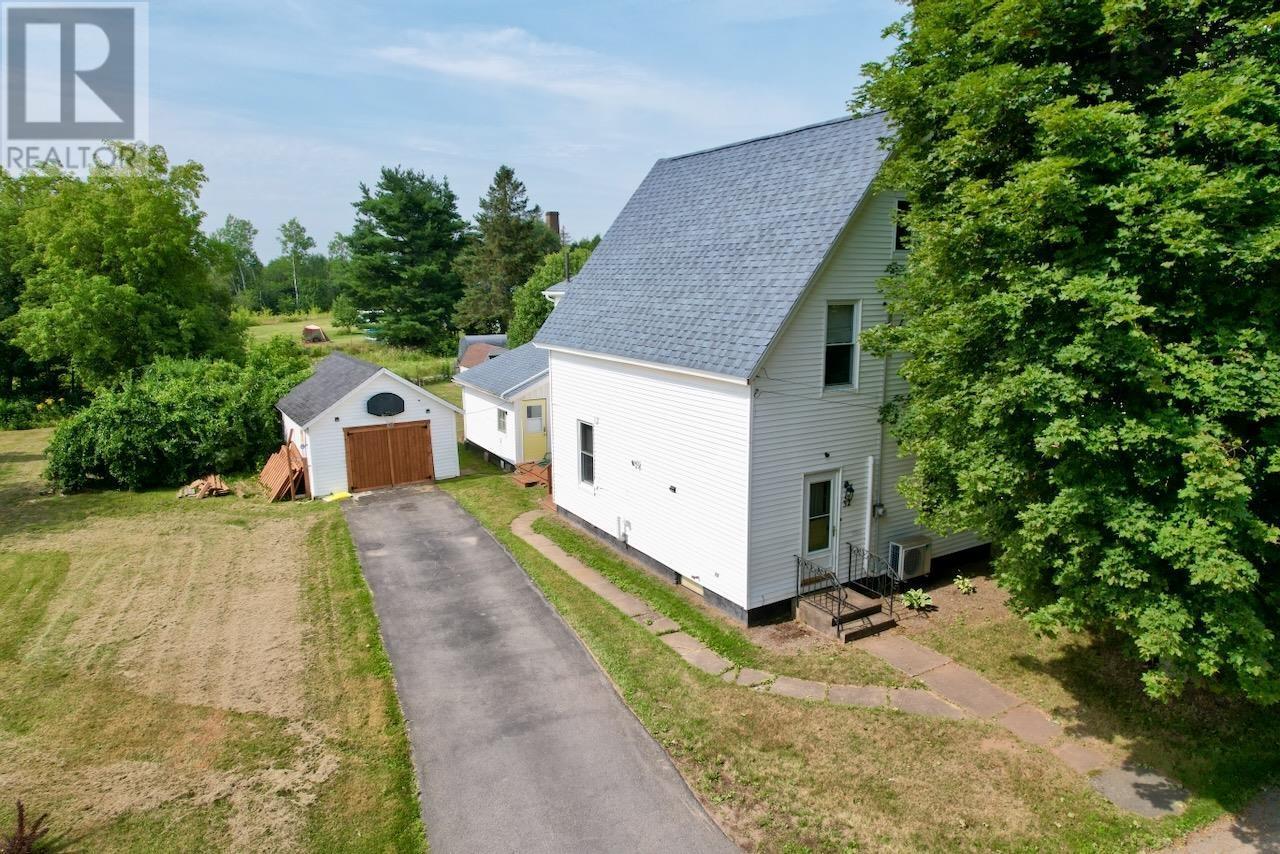 23 River Avenue, Oxford, Nova Scotia