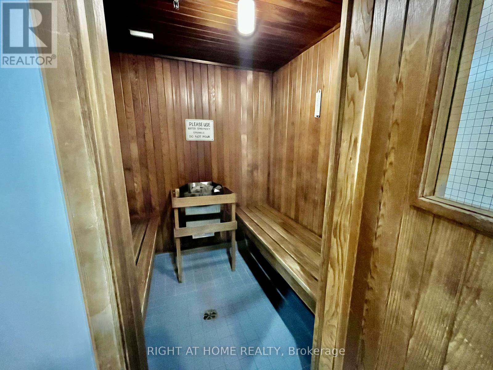 1001 - 25 Maitland Street W, Toronto, Ontario  M4Y 2W1 - Photo 21 - C13481992