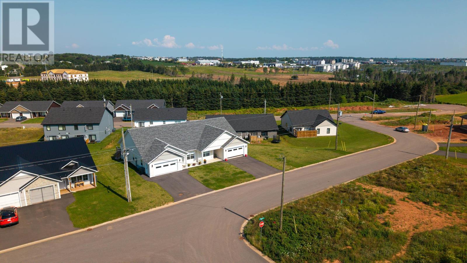 143-145 Brooklyn Avenue, West Royalty, Prince Edward Island  C1E 3W8 - Photo 9 - 202620164
