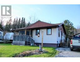 9 Swallow DR, Manitouwadge, Ontario