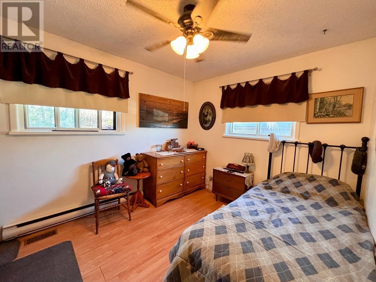 9 Swallow Dr, Manitouwadge, Ontario  P0T 2C0 - Photo 11 - TB2601150