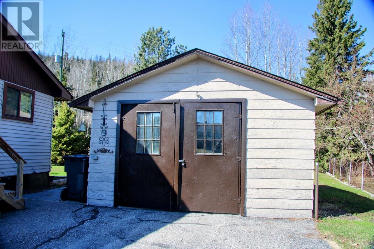 9 Swallow Dr, Manitouwadge, Ontario  P0T 2C0 - Photo 36 - TB2601150