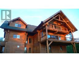 Pipestone Peninsula|Moore Bay Castle - Lake of the Woods, Sioux Narrows, Ontario