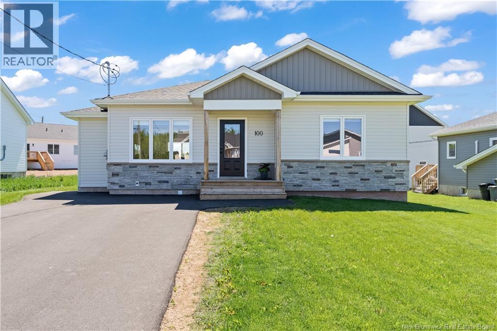 100 Macintosh Boulevard, Moncton, New Brunswick E1K 0A1 - Photo 2 - NB141547