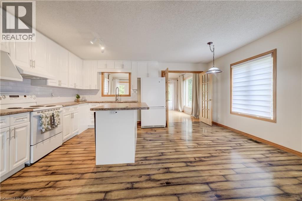 7298 Sideroad 8 W, Wellington North, Ontario  N0G 1A0 - Photo 11 - 40843551