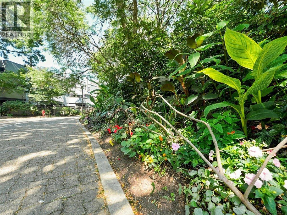 43 1425 Lamey's Mill Road, Vancouver, British Columbia V6H 3W2 - Photo 32 - R3154060