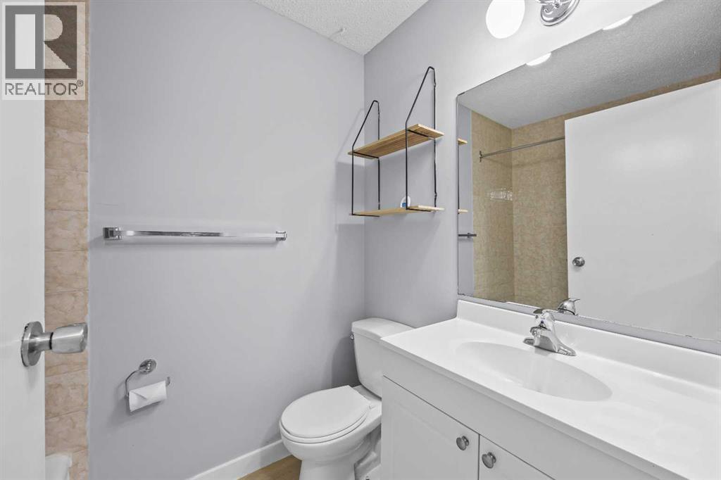 16, 115 Bergen Road NW, Calgary, Alberta  T3K 1P2 - Photo 24 - A2334864