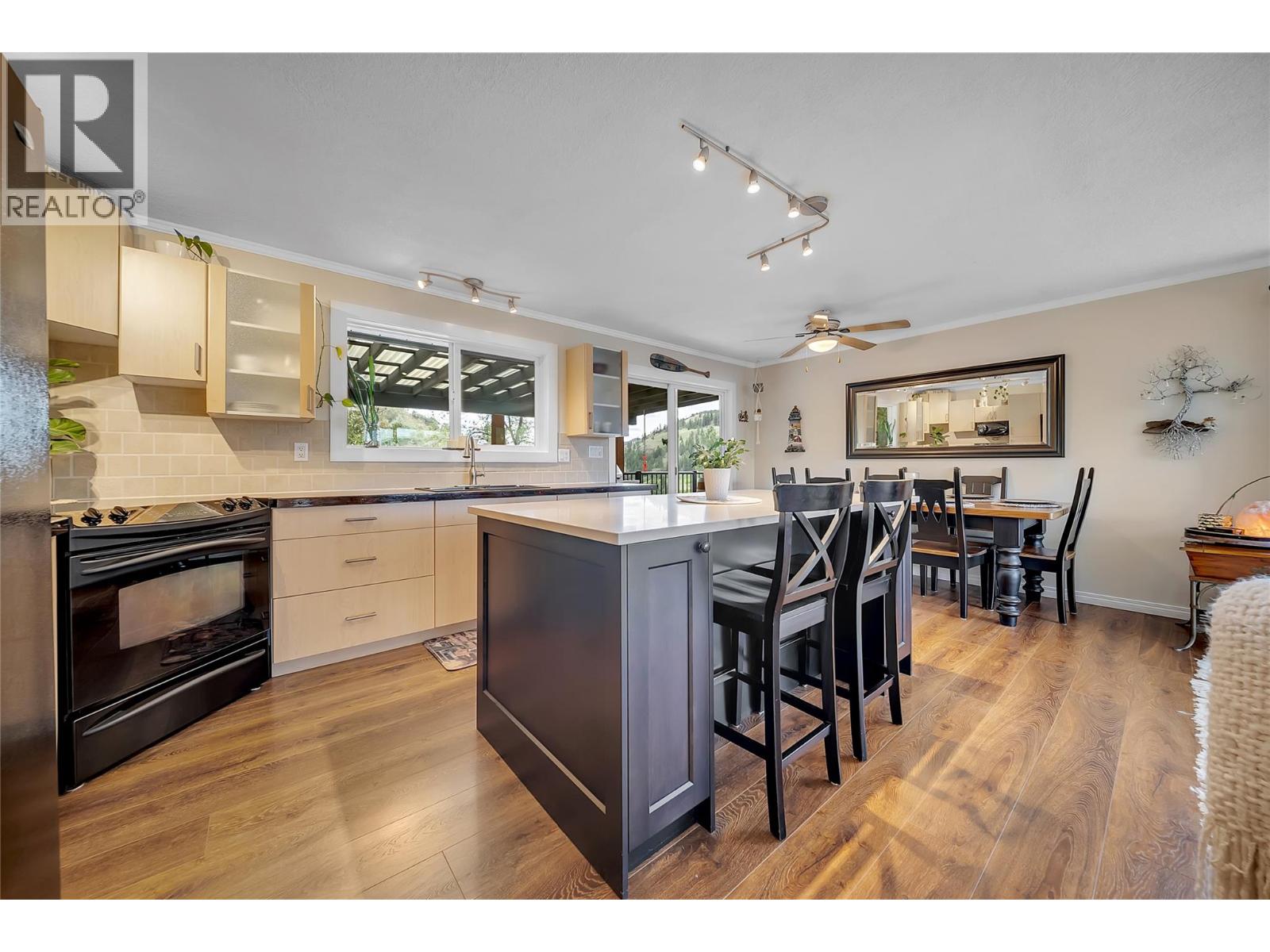 20177 Garnet Valley Road, Summerland, British Columbia  V0H 1Z3 - Photo 2 - 10397037