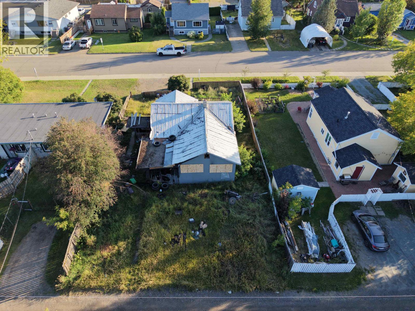 1740 9th Avenue, Prince George, British Columbia  V2L 3S1 - Photo 2 - R3154119