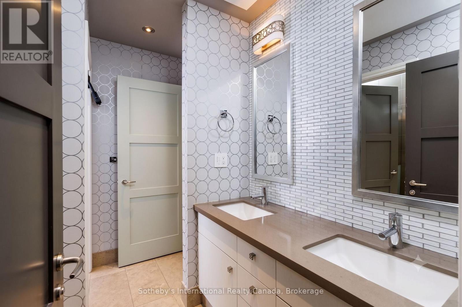 56 Birch Hill Lane, Oakville, Ontario  L6K 2N9 - Photo 32 - W13658150