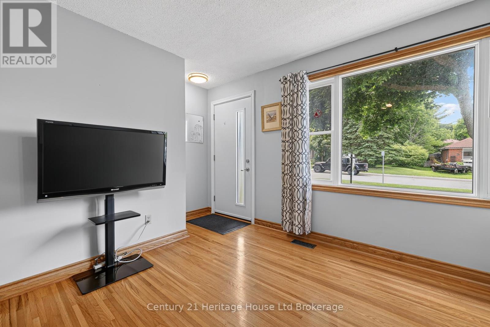 209 Butler Street, Woodstock, Ontario  N4S 3A8 - Photo 9 - X13658166