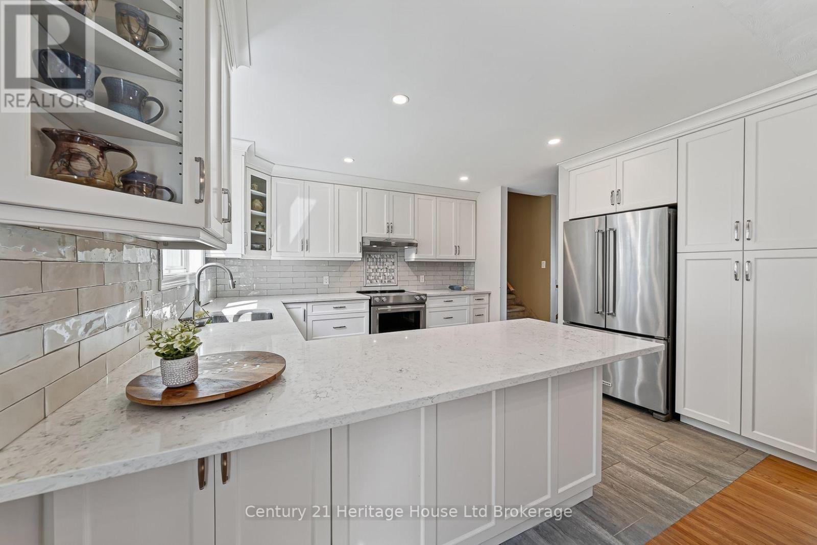 812 Hughson Street, Woodstock, Ontario  N4S 4P7 - Photo 5 - X13658200