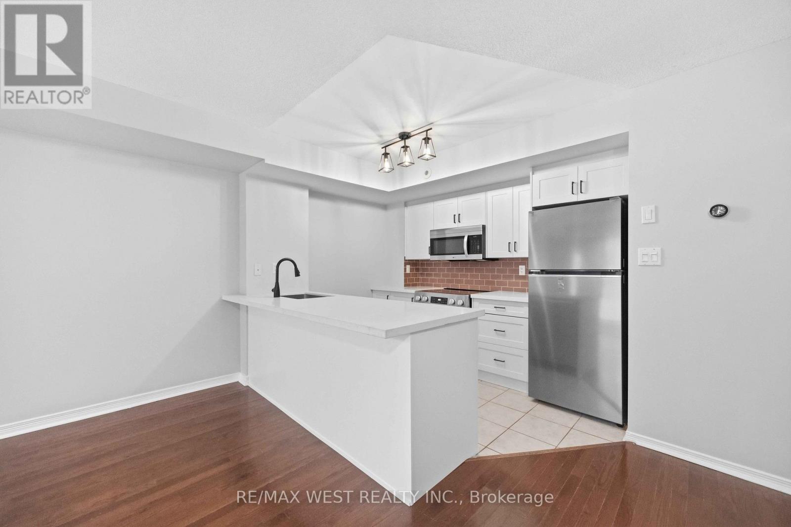 122 - 20 Elsie Lane, Toronto, Ontario  M6P 3N9 - Photo 18 - W13657482