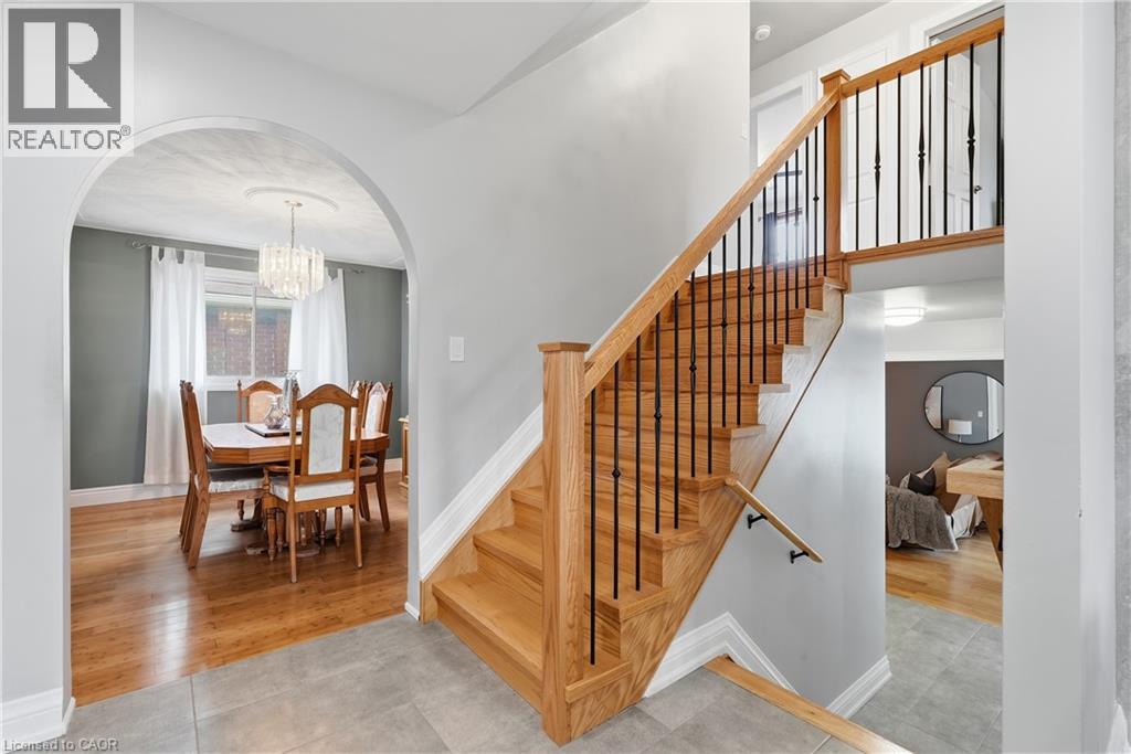 377 Carson Drive, Hamilton, Ontario  L8T 4T8 - Photo 13 - 40853889