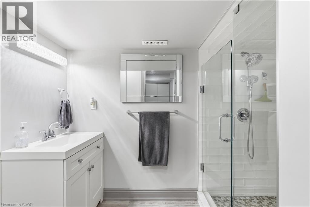 377 Carson Drive, Hamilton, Ontario  L8T 4T8 - Photo 39 - 40853889