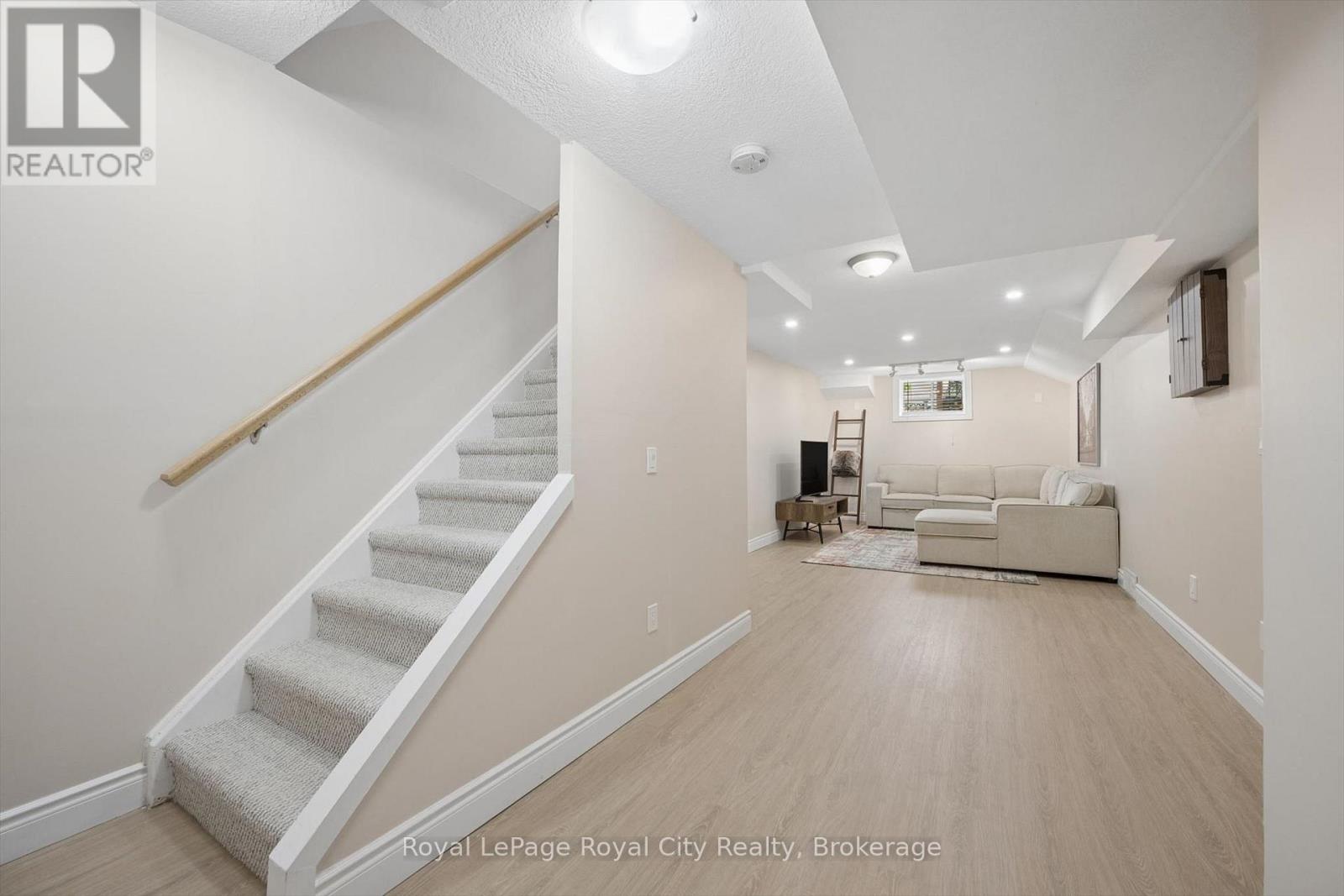 63 Starview Crescent, Guelph, Ontario  N1E 6Z8 - Photo 28 - X13658196