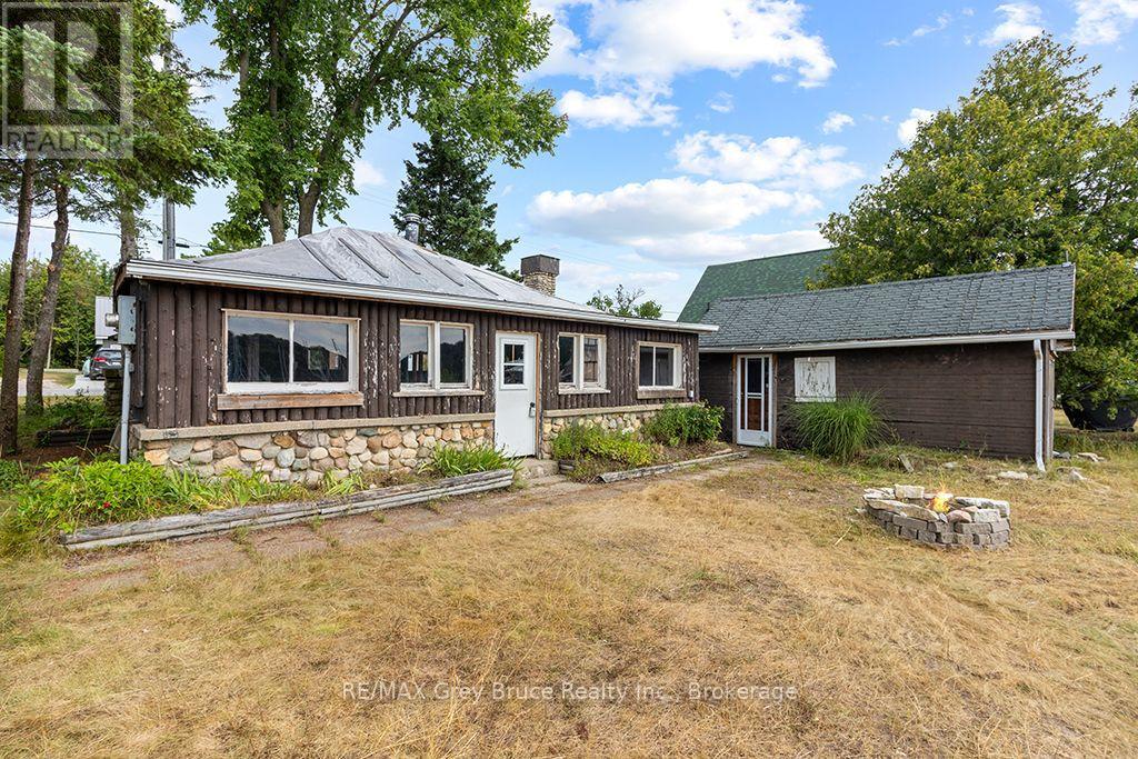 11 Mcneil Street, Northern Bruce Peninsula, Ontario N0H 1W0 - Photo 5 - X13658226