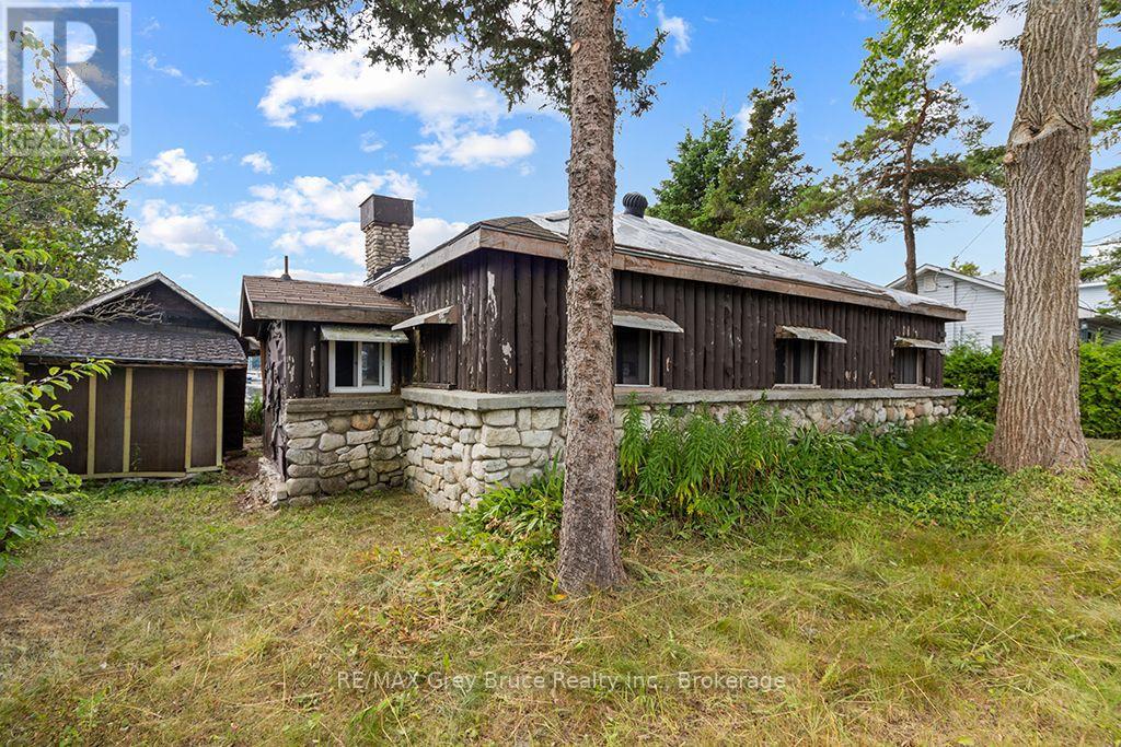 11 Mcneil Street, Northern Bruce Peninsula, Ontario N0H 1W0 - Photo 8 - X13658226