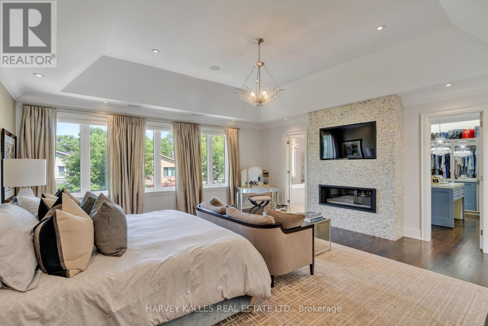 516 Douglas Avenue, Toronto, Ontario  M5M 1H5 - Photo 23 - C13657980