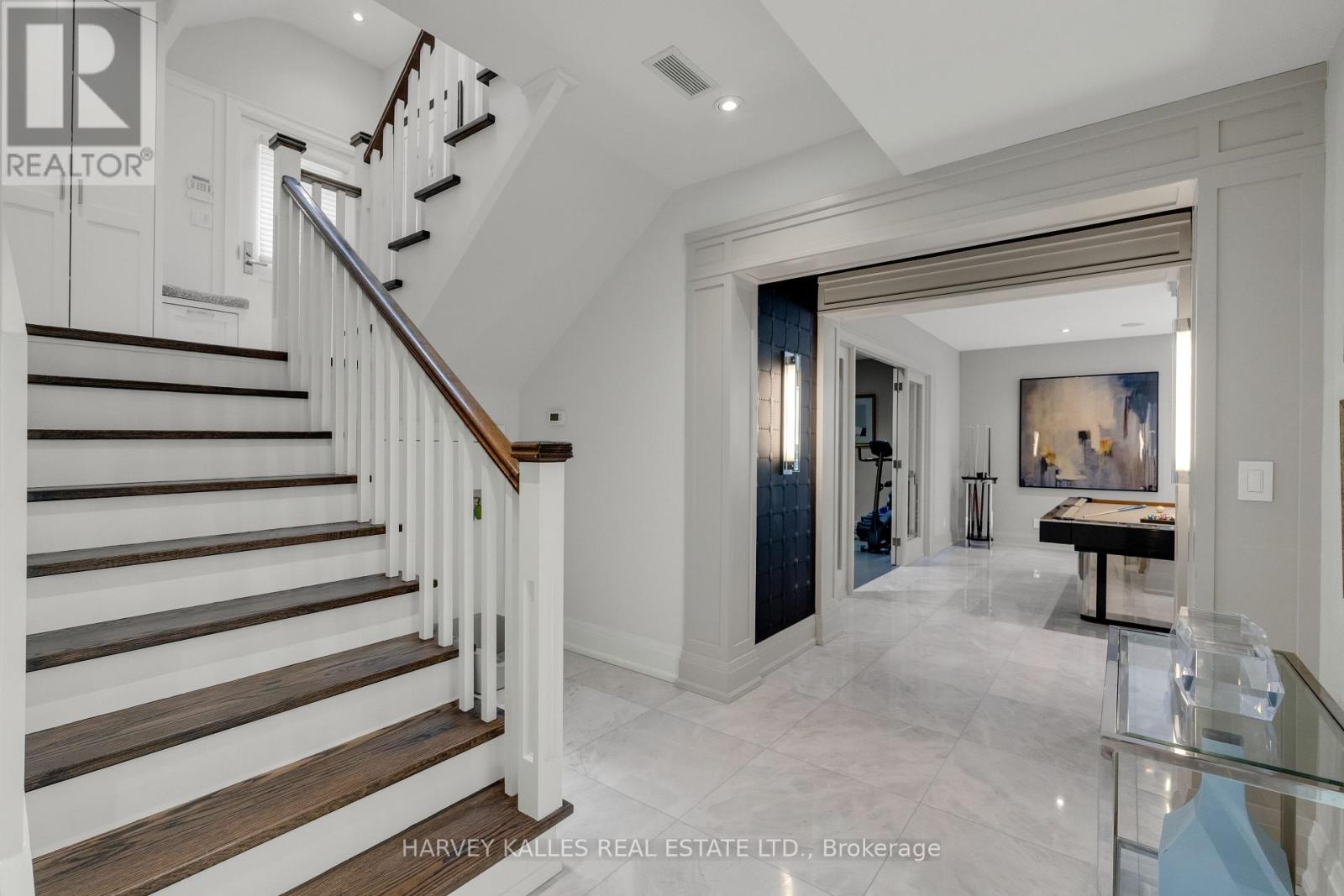 516 Douglas Avenue, Toronto, Ontario  M5M 1H5 - Photo 38 - C13657980