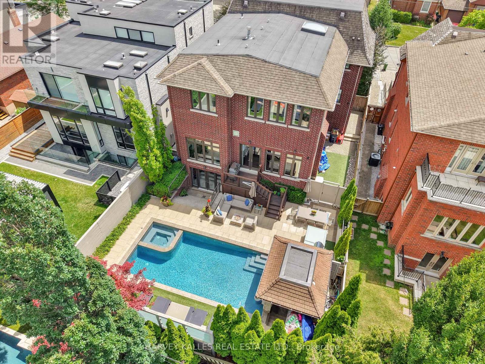 516 Douglas Avenue, Toronto, Ontario  M5M 1H5 - Photo 50 - C13657980