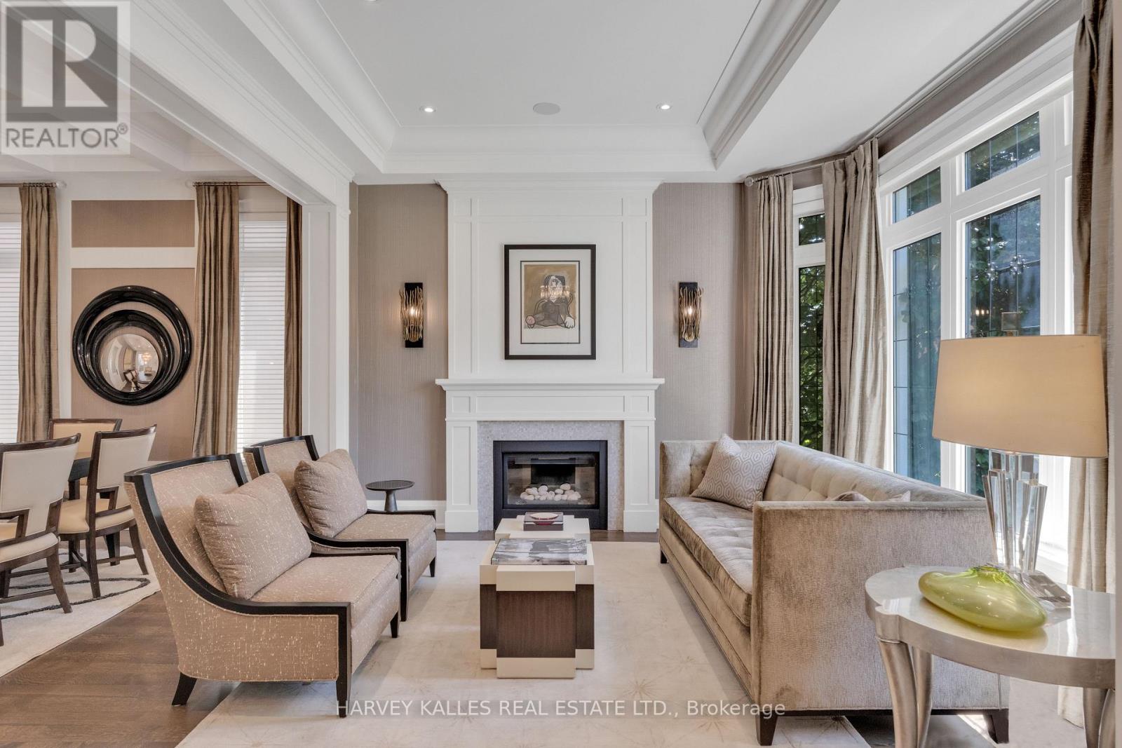 516 Douglas Avenue, Toronto, Ontario  M5M 1H5 - Photo 6 - C13657980