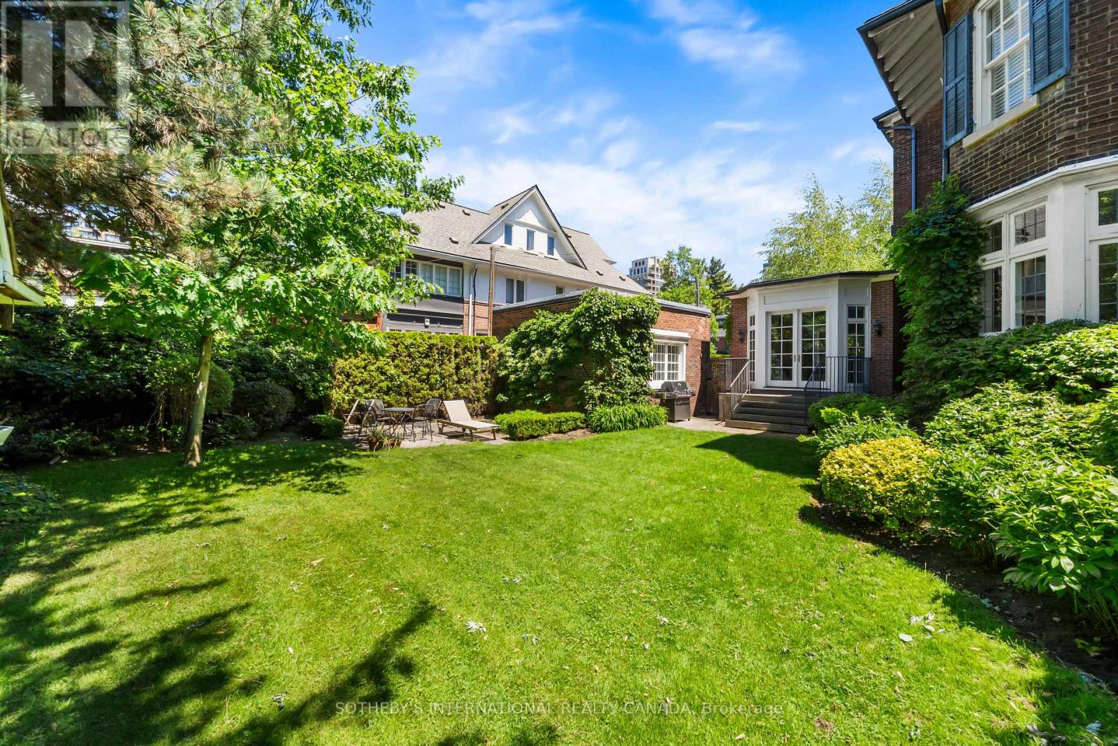 236 Poplar Plains Road, Toronto, Ontario  M4V 2N7 - Photo 49 - C13658168