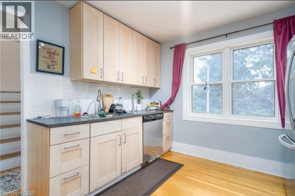 98 Brubacher Street Unit# Upper, Kitchener, Ontario  N2H 2W2 - Photo 5 - 40850024