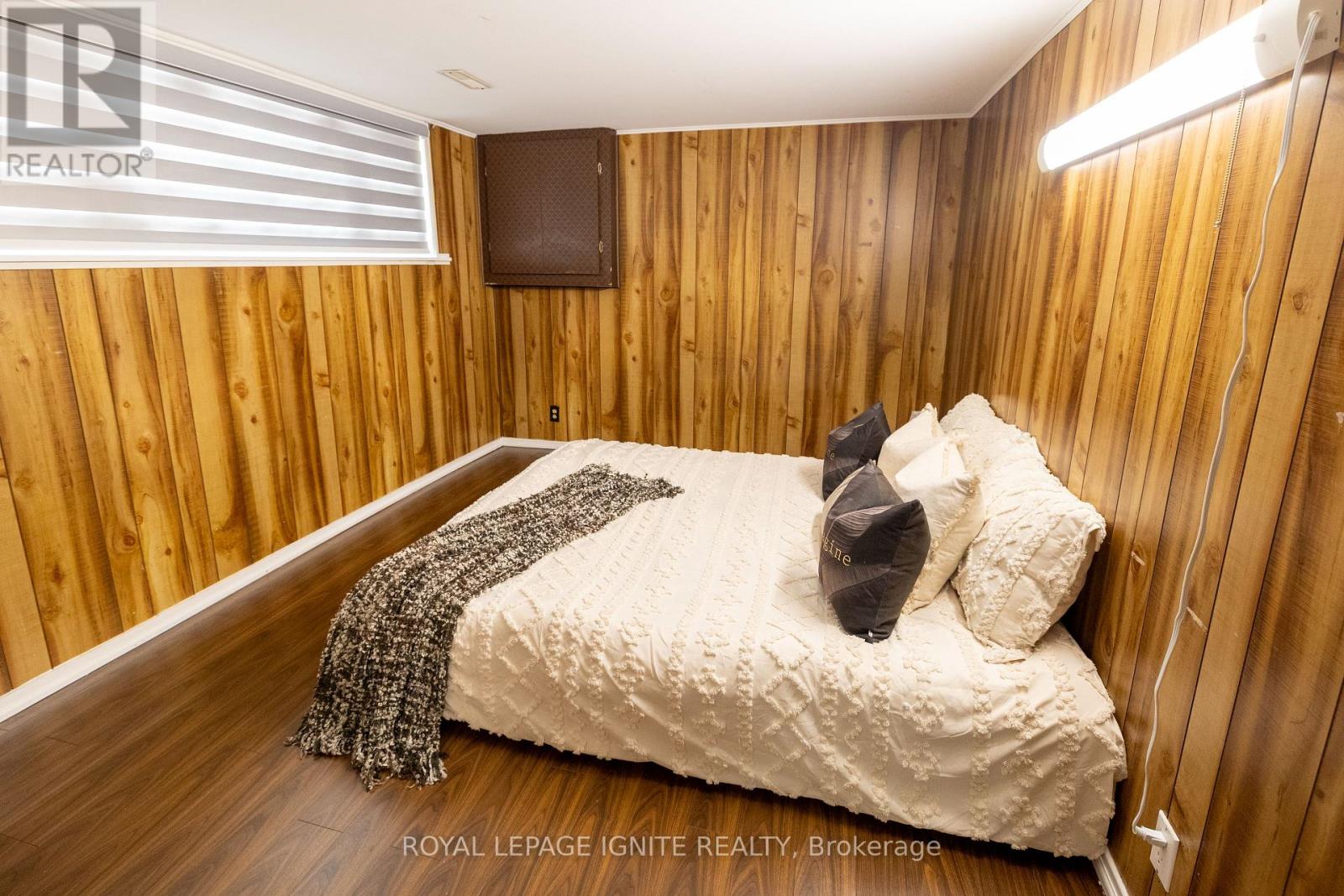 803 Fairview Avenue, Pickering, Ontario  L1W 1M7 - Photo 22 - E13657952