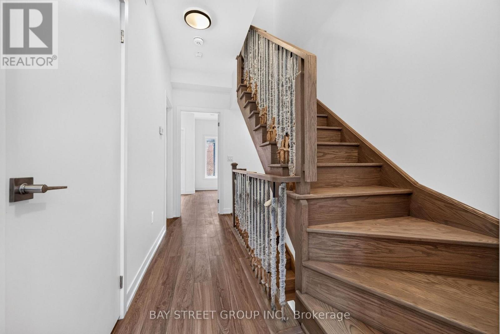 29 Calamint Lane, Toronto, Ontario  M1W 2H1 - Photo 24 - E13658116
