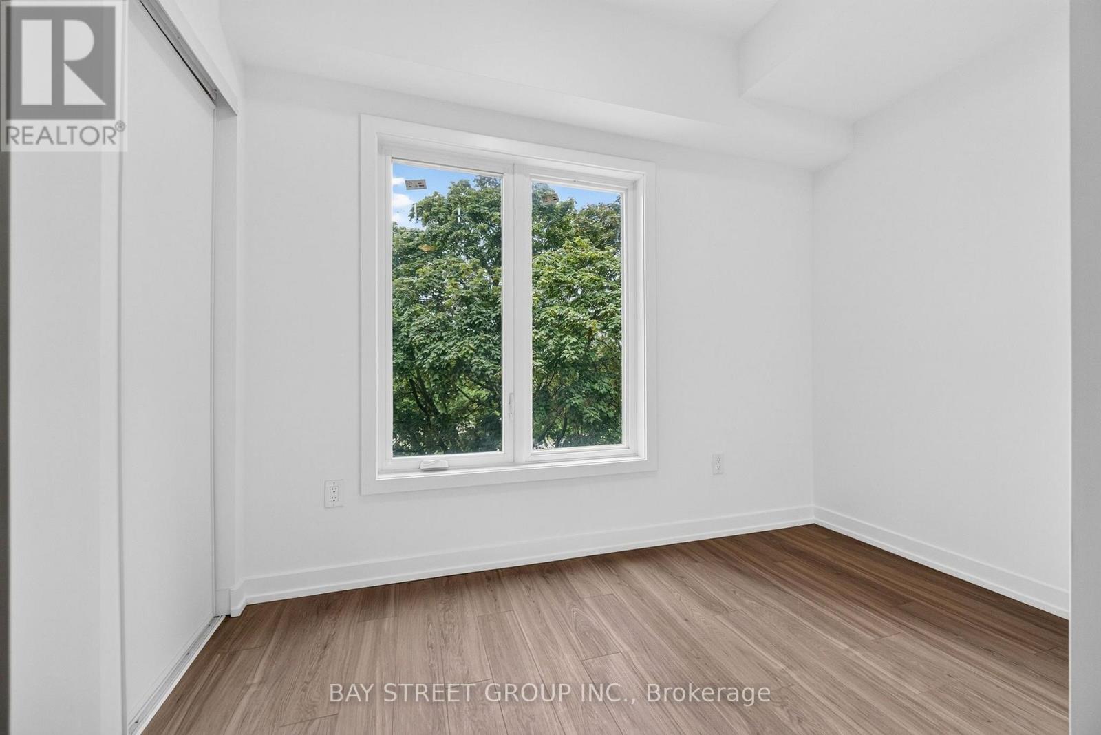 29 Calamint Lane, Toronto, Ontario  M1W 2H1 - Photo 25 - E13658116