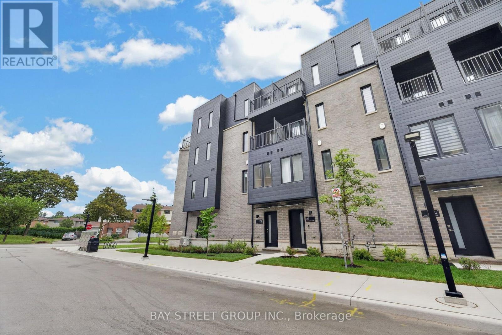 29 Calamint Lane, Toronto, Ontario  M1W 2H1 - Photo 3 - E13658116