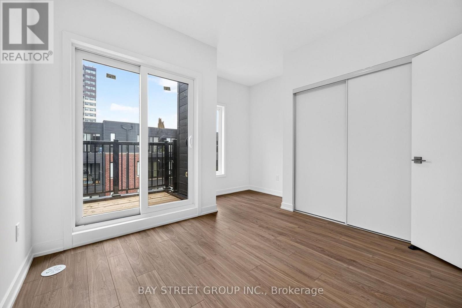 29 Calamint Lane, Toronto, Ontario  M1W 2H1 - Photo 36 - E13658116