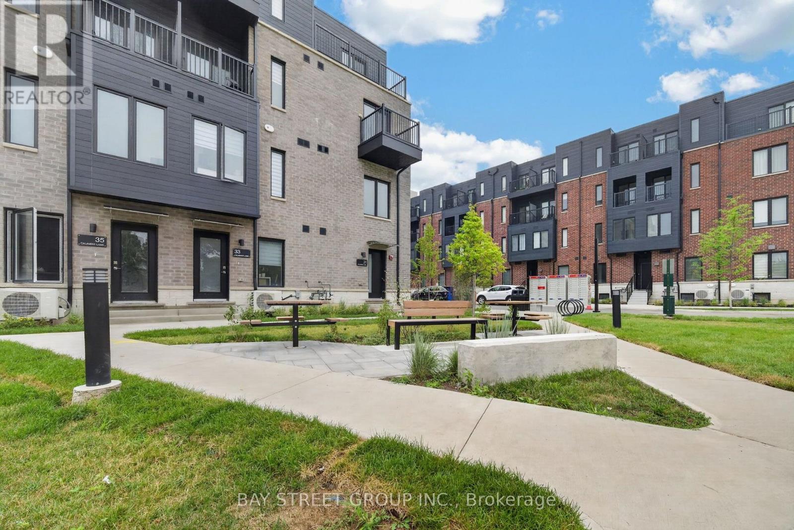 29 Calamint Lane, Toronto, Ontario  M1W 2H1 - Photo 43 - E13658116