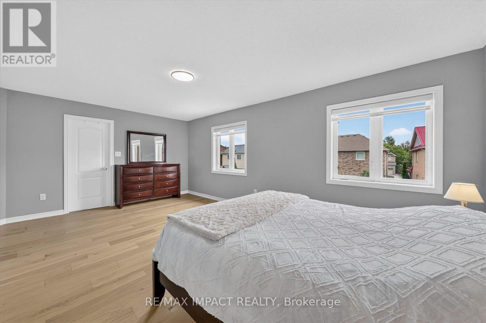22 Canary Street, Whitby, Ontario  L1R 0K2 - Photo 23 - E13658124