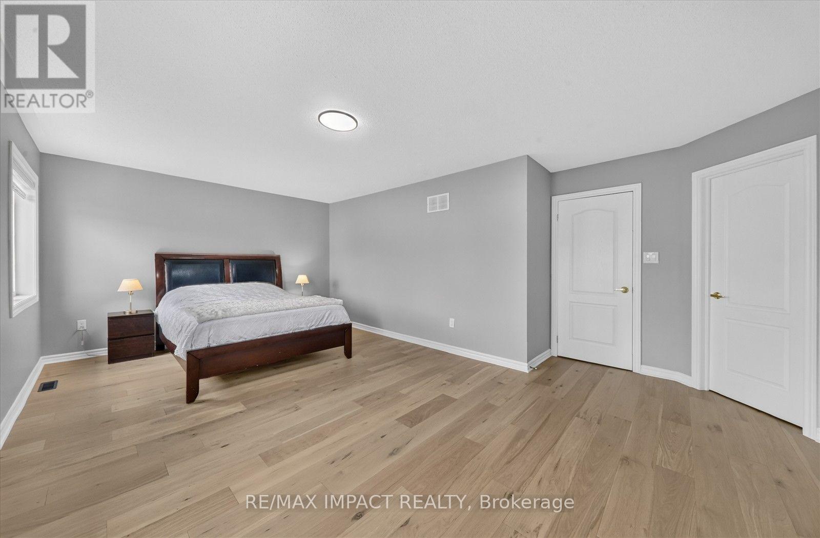 22 Canary Street, Whitby, Ontario  L1R 0K2 - Photo 24 - E13658124
