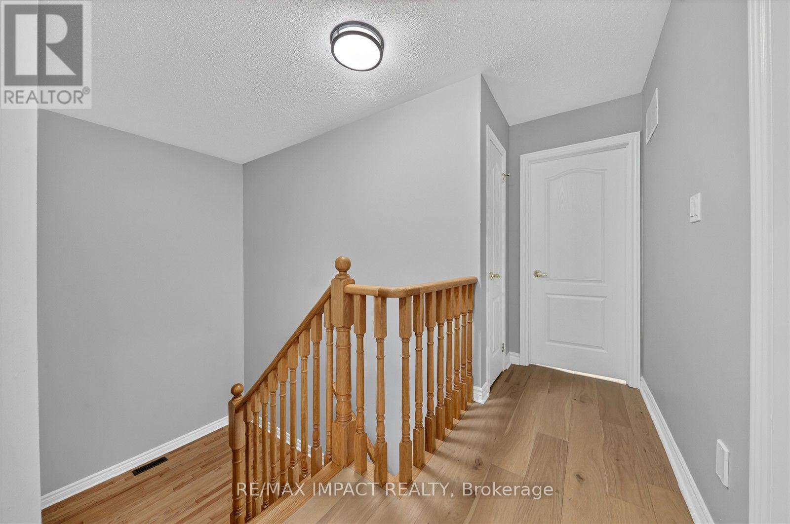 22 Canary Street, Whitby, Ontario  L1R 0K2 - Photo 26 - E13658124