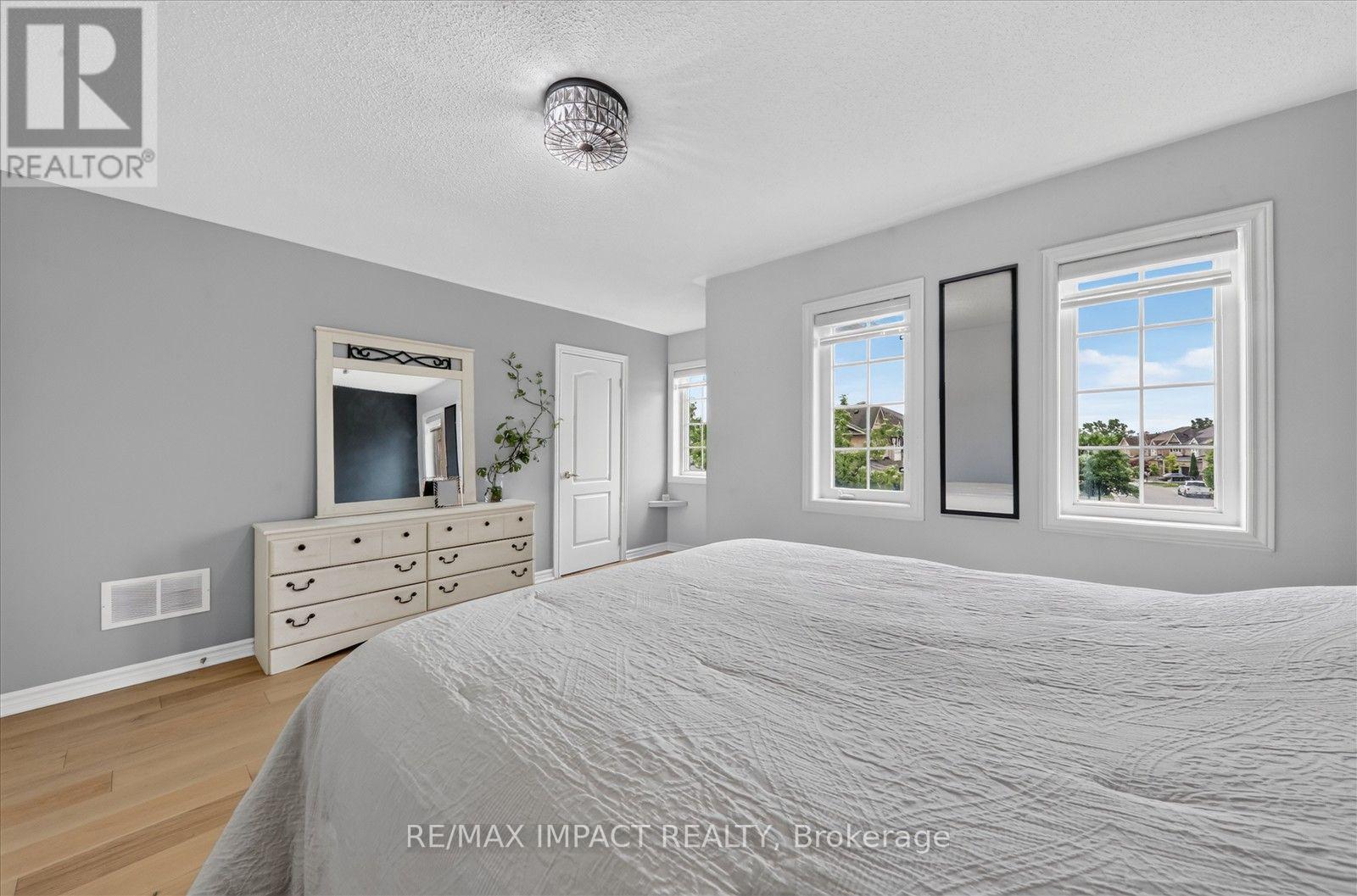 22 Canary Street, Whitby, Ontario  L1R 0K2 - Photo 29 - E13658124