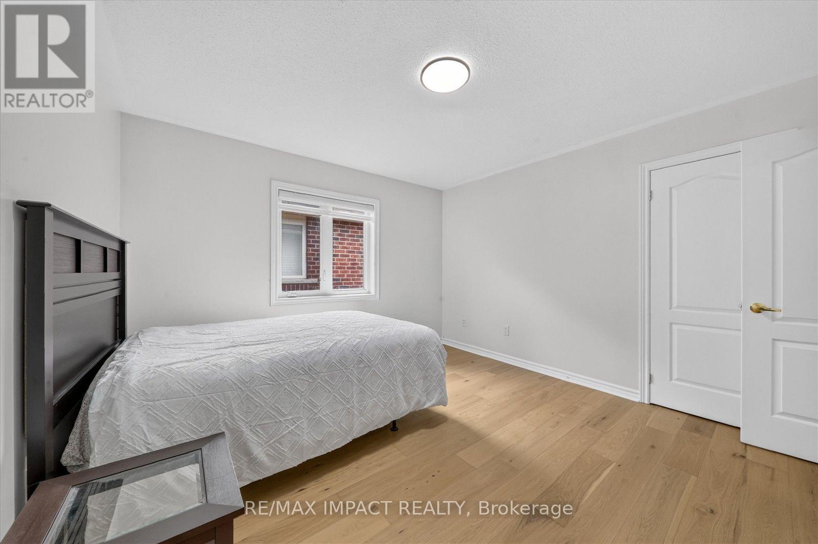 22 Canary Street, Whitby, Ontario  L1R 0K2 - Photo 32 - E13658124