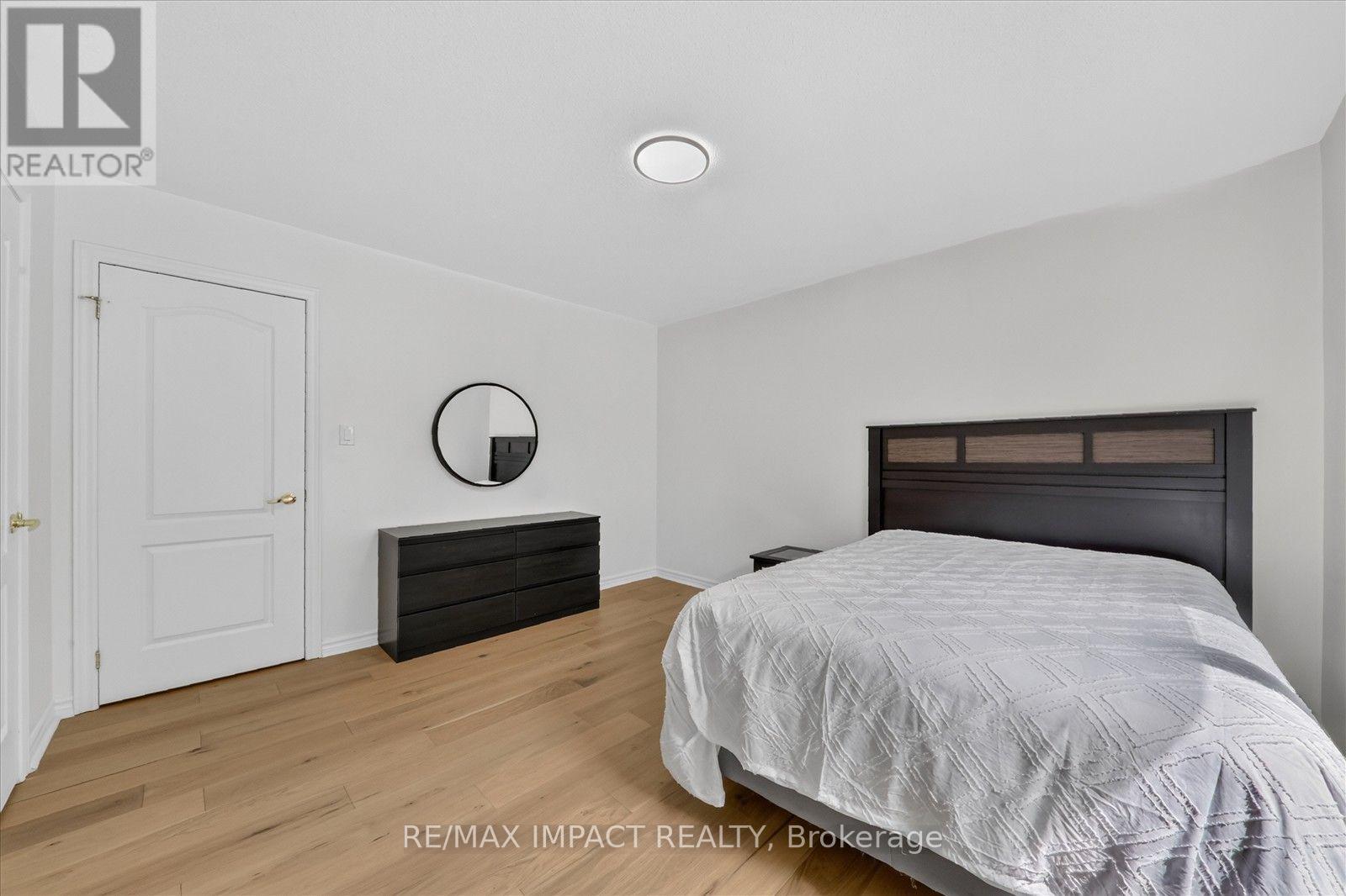 22 Canary Street, Whitby, Ontario  L1R 0K2 - Photo 33 - E13658124