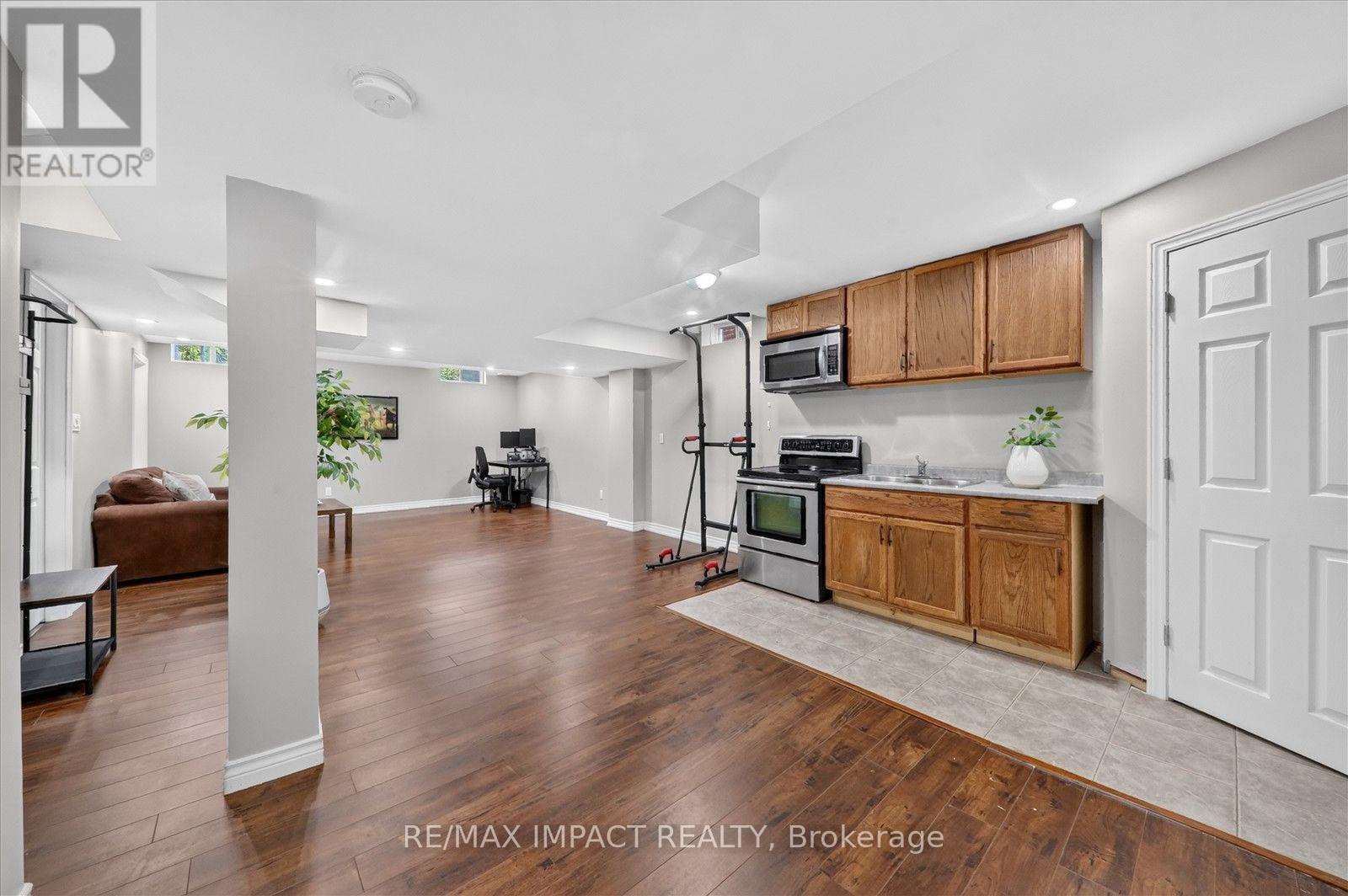 22 Canary Street, Whitby, Ontario  L1R 0K2 - Photo 36 - E13658124